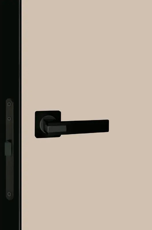 ТЕХНО БЛЭК (алюм. кромка + замок)